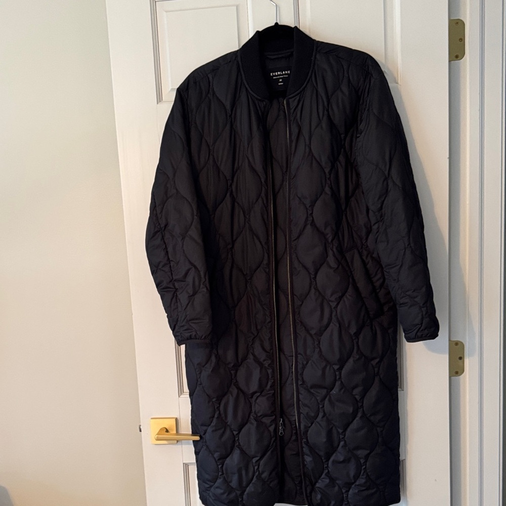 Everlane ReNew Quilted Long liner